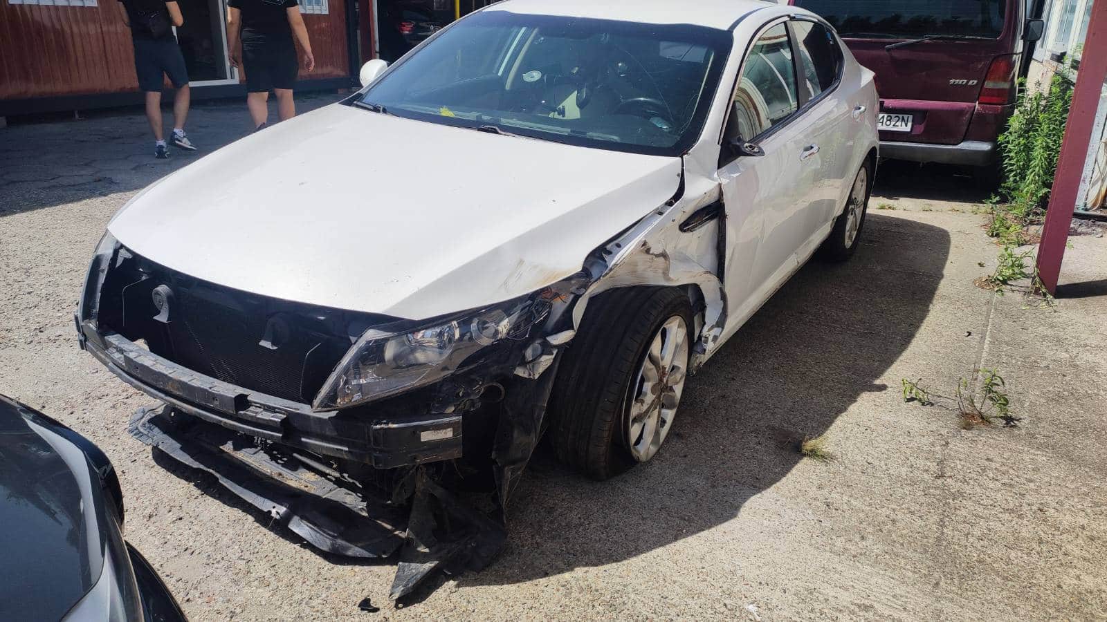 Продайте битую машину без хлопот!