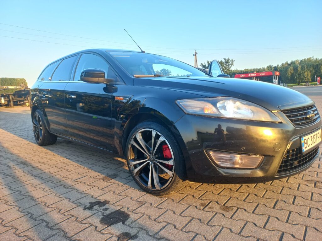 Павел, Сторожинец